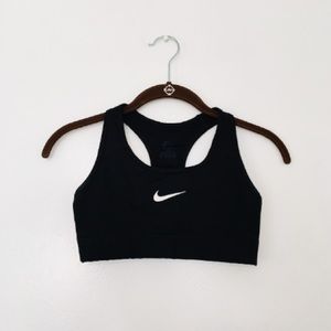 💎 PRICE DROP‼️‼️ NIKE Black Sports Bra